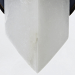 Бра черного цвета металлическое с вертикальным плафоном из алебстра Alora варинант исполнения - 3 | Loft Concept в Екатеринбурге