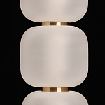 Подвесной светильник с 3-мя округлыми матовыми плафонами из белого стекла Golden Swirl варинант исполнения - 6 | Loft Concept в Екатеринбурге