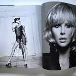 Подарочный Фотоальбом Two Million Miles by Andrew Macpherson варинант исполнения - 8 | Loft Concept в Екатеринбурге