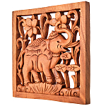 Панно из дерева слов и цветы Panel With Animals варинант исполнения - 2 | Loft Concept в Екатеринбурге