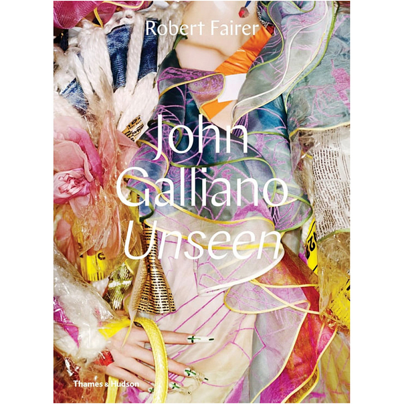 John Galliano: Unseen  в Екатеринбурге | Loft Concept 