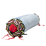 Подушка из джинсовой одежды и вязания Heart&Brain 2 варинант исполнения - 2 | Loft Concept в Екатеринбурге