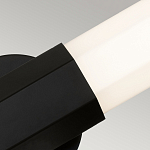 Бра для ванных комнат вертикальное с длинным белым матовым плафоном в форме шестиугольника на круглом основании Hinkley варинант исполнения - 17 | Loft Concept в Екатеринбурге