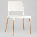Пластиковый стул на ножках из массива бука Ferret White варинант исполнения - 2 | Loft Concept в Екатеринбурге