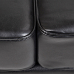 Диван кожаный двухместный на 4-х деревянных ножках из массива березы Logan Leather Seating black варинант исполнения - 4 | Loft Concept в Екатеринбурге