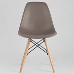 Пластиковый стул на ножках из массива бука Eames Cappuccino варинант исполнения - 3 | Loft Concept в Екатеринбурге
