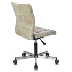 Офисное кресло в велюре песочного цвета Bureaucrats варинант исполнения - 3 | Loft Concept в Екатеринбурге