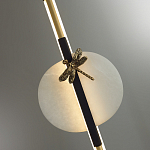 Подвесной светильник с шарообразным плафоном из алебастра и бронзовой декоративной стрекозой Alaris  варинант исполнения - 6 | Loft Concept в Екатеринбурге