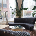 Дизайнерский журнальный стол в виде раковины с жемчужиной под прозрачной столешницей Fahin варинант исполнения - 4 | Loft Concept в Екатеринбурге