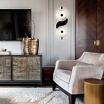 Бра со стеклянными плафонами-дисками Black and White Circles Wall Lamp варинант исполнения - 2 | Loft Concept в Екатеринбурге