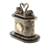 Часы настольные из натурального камня с декором в виде двух лебедей Swans Stone Clock варинант исполнения - 2 | Loft Concept в Екатеринбурге