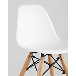 Пластиковый стул на ножках из массива бука Eames Small White варинант исполнения - 2 | Loft Concept в Екатеринбурге