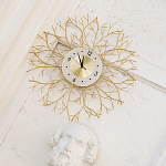 Часы настенные из металла золотые с белым циферблатом Current Time варинант исполнения - 4 | Loft Concept в Екатеринбурге