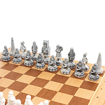 Шахматы Северные народы в ларце из натурального бука Decorative Thematic Chess  варинант исполнения - 1 | Loft Concept в Екатеринбурге
