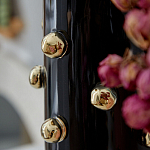 Ваза черная цилиндрическая с глянцевым покрытием и золотыми декоративными элементами Molecule Collection варинант исполнения - 1 | Loft Concept в Екатеринбурге