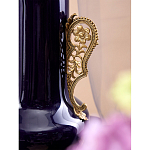 Ваза темно-синяя фарфоровая с бронзовыми ручками и ножками Eden Garden варинант исполнения - 5 | Loft Concept в Екатеринбурге