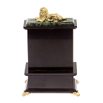 Часы настольные с декором в виде льва из натурального камня Нефрит Lion Stone Clock варинант исполнения - 4 | Loft Concept в Екатеринбурге