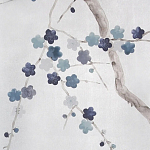 Обои ручная роспись Plum Blossom Inky Hokusai on Sterling Silver gilded silk варинант исполнения - 3 | Loft Concept в Екатеринбурге