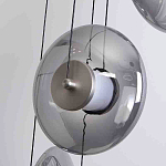 Люстра каскадная с 5-ю круглыми стеклянными плафонами дымчатого цвета и черными деталями Orbit Serenade варинант исполнения - 2 | Loft Concept в Екатеринбурге