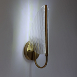 Бра с изогнутым рельефным плафоном Textured Glass варинант исполнения - 2 | Loft Concept в Екатеринбурге