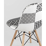 Пластиковый стул на ножках из массива бука Eames Черно-Белый Пэчворк варинант исполнения - 3 | Loft Concept в Екатеринбурге